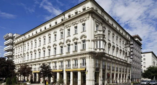 Двухместный полулюкс Danubius Hotel Raba