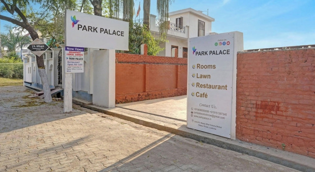 Fabhotel Park Palace