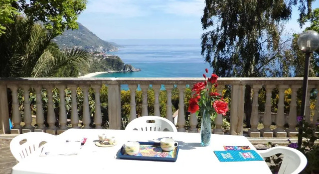Villa del Capo, Varaa Villa  