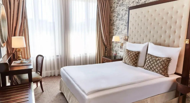 Номер Superior Steigenberger Icon Parkhotel Düsseldorf