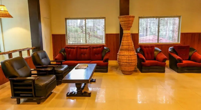 OYO 4651 Woodpecker Resort