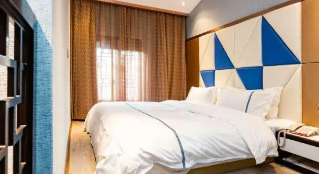 Zijin Haoting Hotel, Varaa Hotelli Zunyi Guizhou