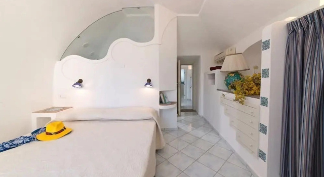Fantasy House Suites