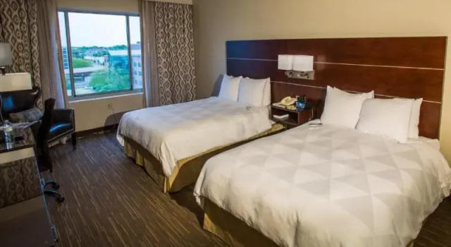 Номер Standard Wyndham Moline on John Deere Commons