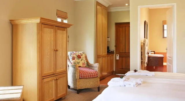 Номер Standard Champagne Castle Hotel