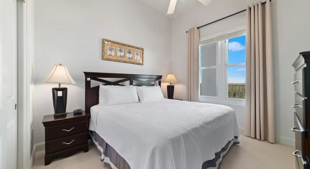 Wharf Resort 917