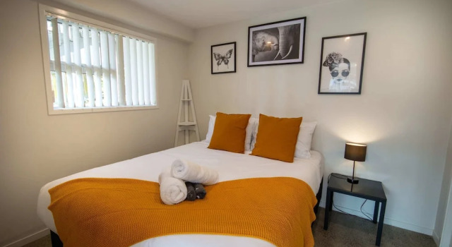 Centrally Located 1 Bedroom Apartment in Auckland