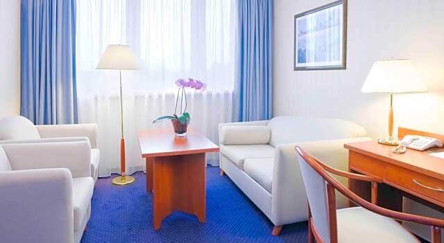 Люкс Deluxe Hotel Mercure Toruń Centrum