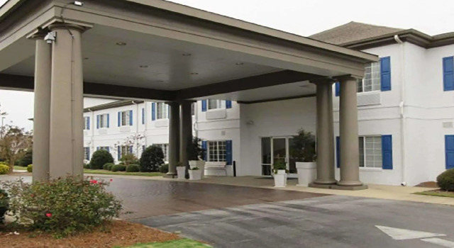 Blue Water Inn & Suites, BW Signature Collection