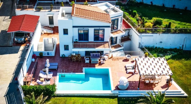 Вилла Aries Villas