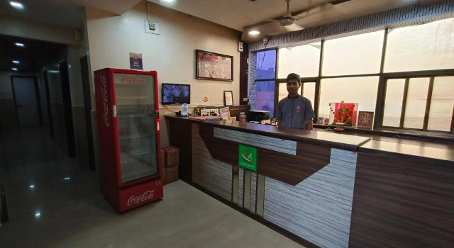 Hotel Girija Residency