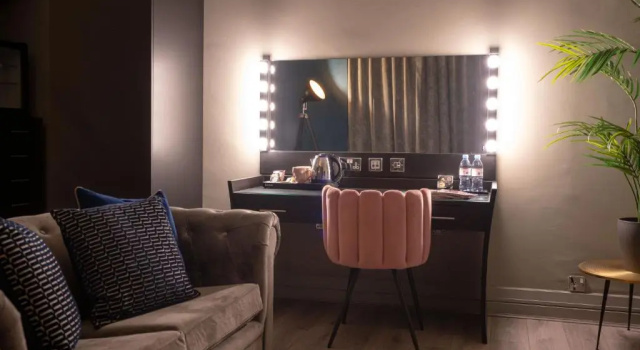 Suite 62 Castle Street Hotel