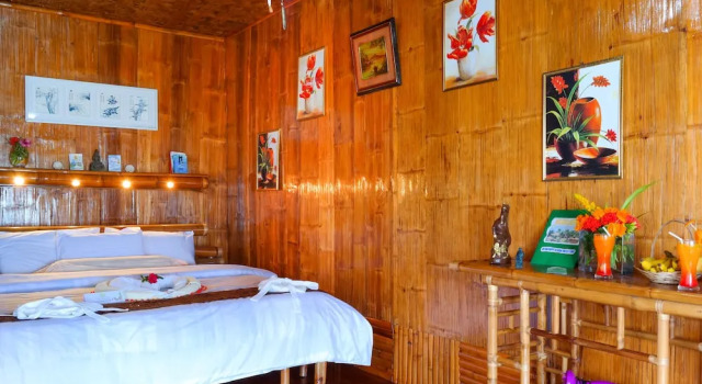 Полулюкс The Coral Blue Oriental Beach Villas and Suites