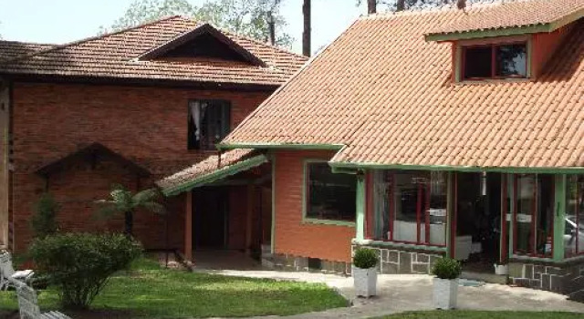 Трёхместный люкс Standard Hotel Colina São Francisco