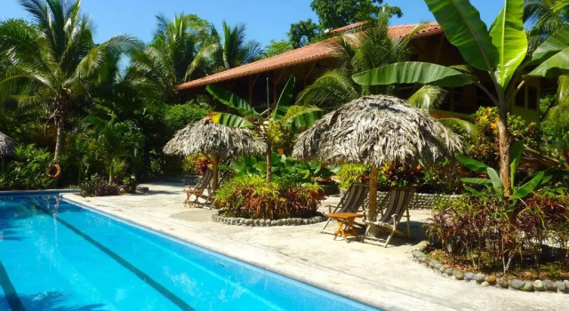 Bluff Beach Retreat, Rezerwuj Hotel Hotele 3-gwiazdkowe w Bluff Beach, 3*