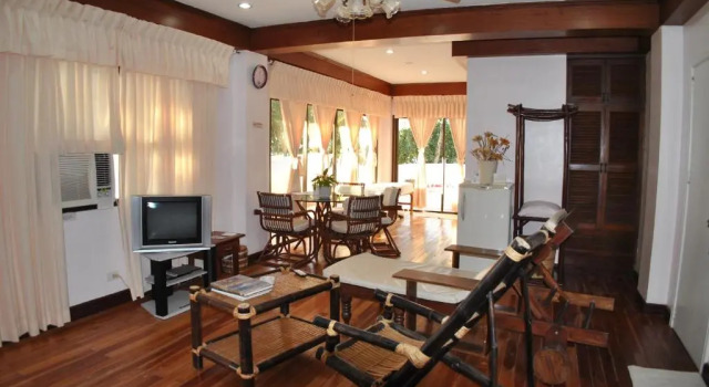 Полулюкс с видом на море Surfside Boracay Resort