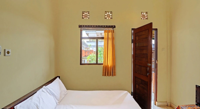 OYO 91208 Suana Guest House