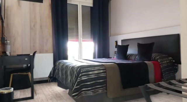 Двухместный номер Standard Hotel Médicis