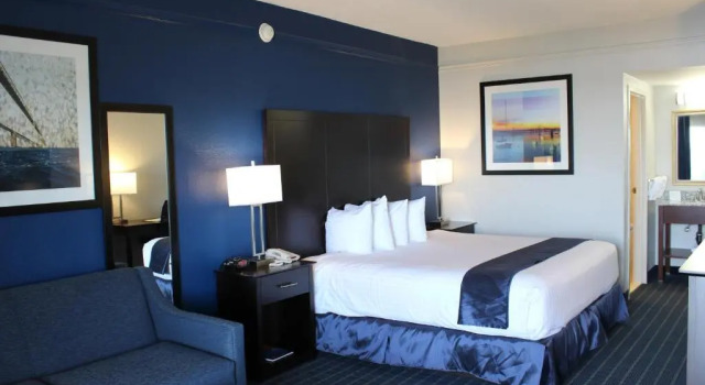 Номер Standard с видом на залив Best Western Kent Narrows Inn