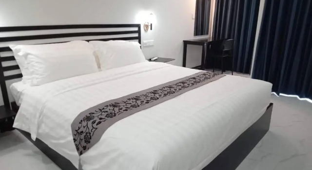 Hotel Chom Chao City, Buchen Sie Hotel Günstige Hotels in Kandal
