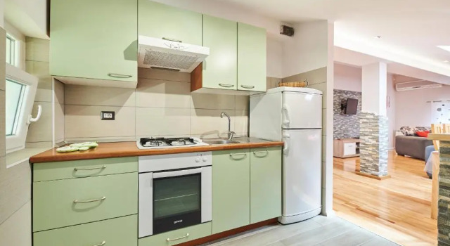 Апартаменты Мансарда с 3 комнатами с балконом Alto Apartments