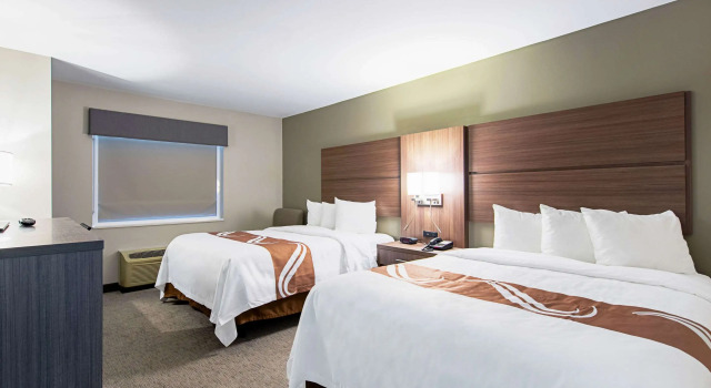 Quality Inn Mishawaka - South Bend, Забронировать Отель Мишока Индиана, рядом с St Joseph Regional Medical Center Hospital