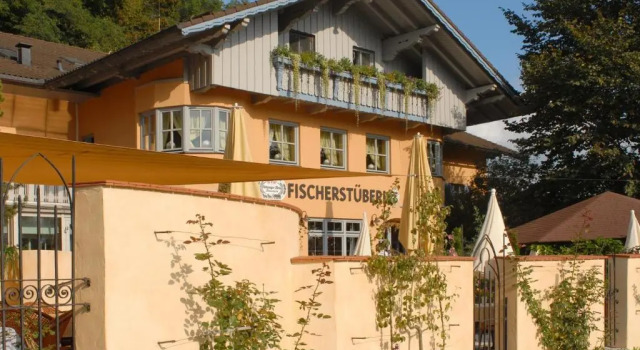 Fischerstüberl Attel, Buchen Sie Hotel Wasserburg am Inn 