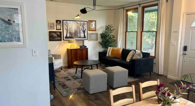 Коттедж Victorian Retreat in Barrio Logan 1mi to Downtown