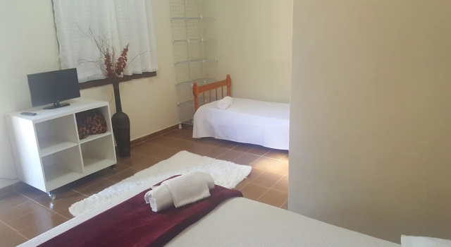 Hotel Fazenda Club de Araçoiaba da Serra, Забронировать Отель Арасояба-да-Серра штат Сан-Паулу