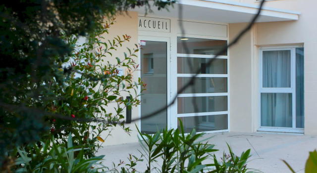 Kosy Aparthotel Campus del Sol Esplanade