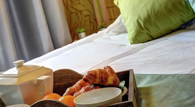 Апартаменты Classic Luxury Apartment in a Gorgeous Area Called La Belle Epoque