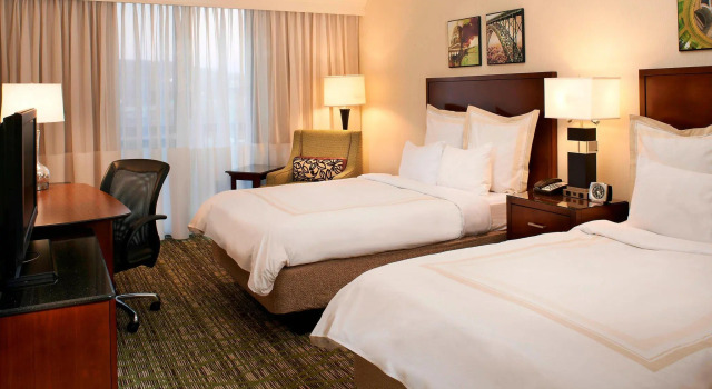 Четырёхместный номер Standard Charleston Marriott Town Center