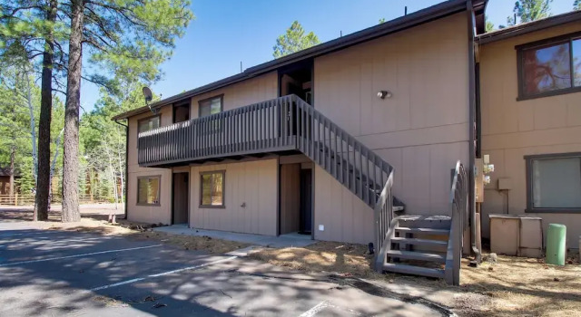 Апартаменты с 3 комнатами с балконом Forest-view Balcony: Pinetop-lakeside Condo