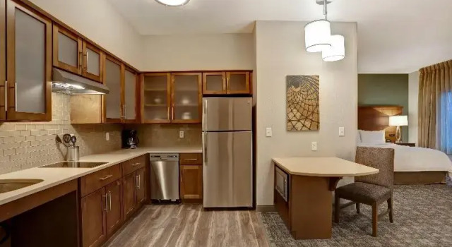 Студия Staybridge Suites - Overland Park - Kansas City S by IHG