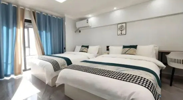 Семейный люкс с 2 комнатами Chongqing Jirui Light Luxury Apartment (Shangwan Road Subway Station Creative Park)
