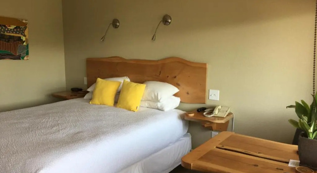 Run of House Cambria Shores Inn