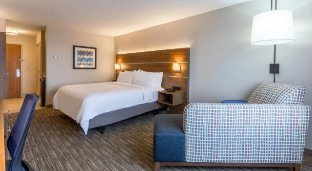 Номер Deluxe Holiday Inn Express & Suites OFallon-Shiloh by IHG