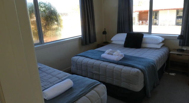 Коттедж Franz Josef TOP 10 Holiday Park