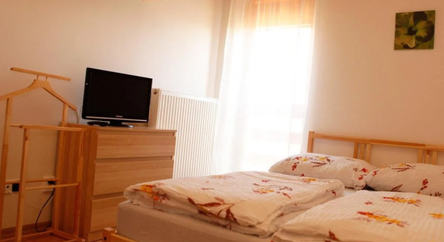 Penzion Na Americe, Rezerwuj Hotel Hotele w Central Bohemia z parkingiem, Parking