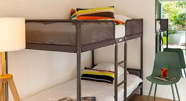 Четырёхместный номер Standard Hôtel Les Hauts de Meursault