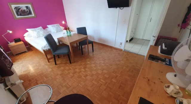 BnB Haus Weibel, Prenota Bed & breakfast Igis Prättigau