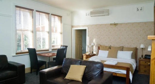 Семейный номер Standard с красивым видом из окна Hermitage Hill Country Retreat