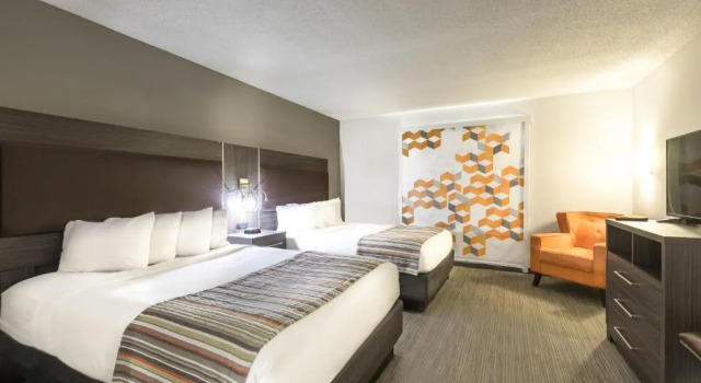 Четырёхместный люкс c 1 комнатой Country Inn & Suites by Radisson, Lake Norman Huntersville, NC