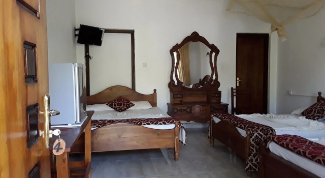 Ella Grand Peak Hotel