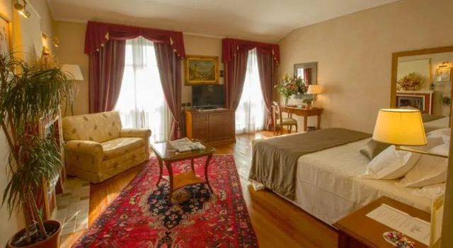 Полулюкс Superior Romantic Hotel Furno