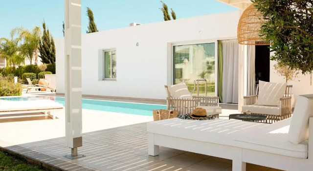 Бунгало Sunprime Ayia Napa Suites