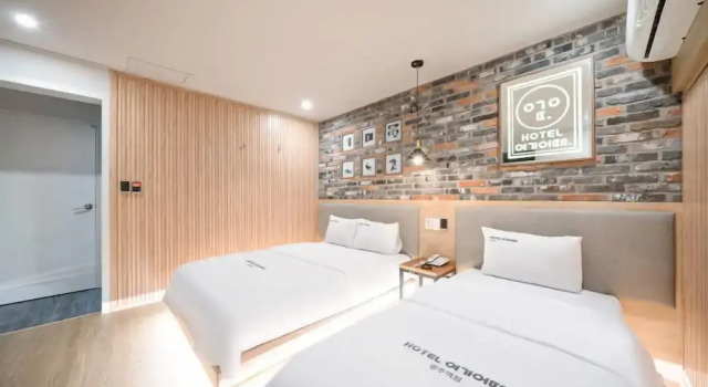 Люкс Business Hotel Yoegieottae Gwangju Station