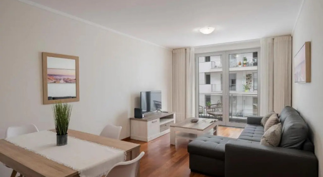Апартаменты Holidays in a Quiet Area - Wings Apartment I