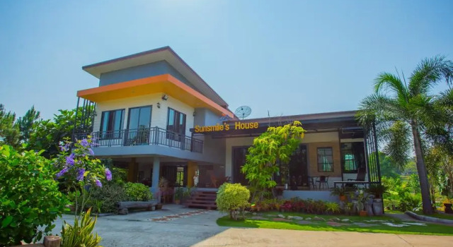 Sunsmile's House