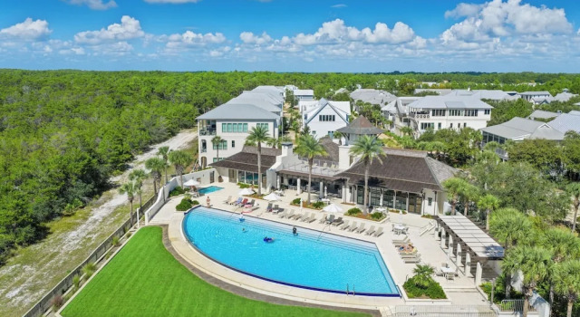Коттедж Serene 30A Getaway Near Beach w/ Pool, Firepit & Porch Sea Salt by Avantstay